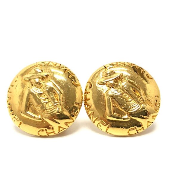 CHANEL Vintage Gold Earrings - Picture 1 of 12